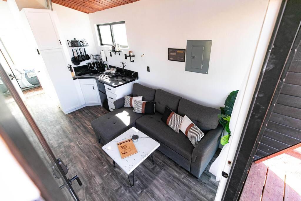 Grand Canyon Stargazing Off-Grid Tiny Home Valle Exterior photo