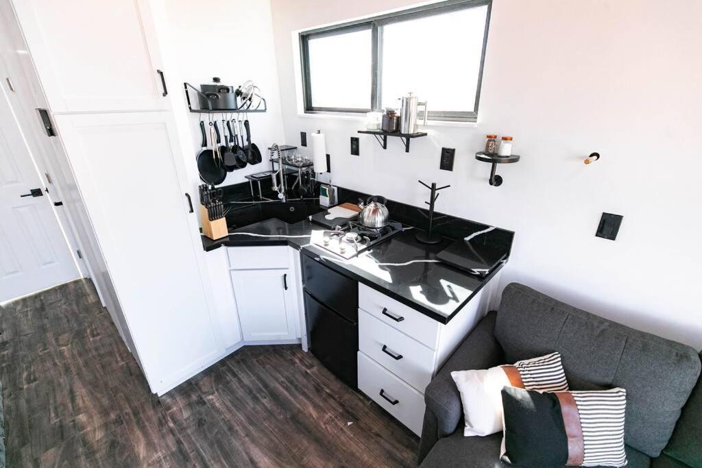 Grand Canyon Stargazing Off-Grid Tiny Home Valle Exterior photo